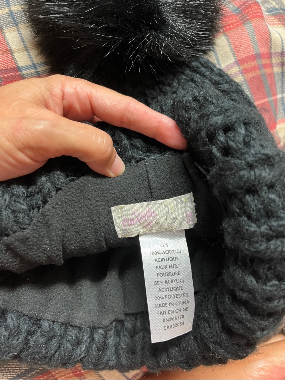 Free People Black Knit Pom Pom Beanie - Picture 2 of 2